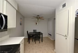 Photo #5: 2758261 Listing 