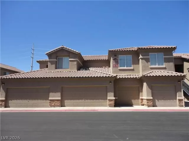 MLS: 2758262 Condo For Sale