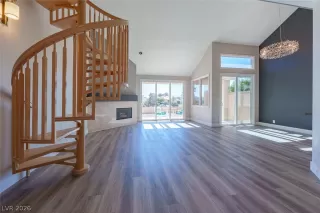 Photo #3: 2758284 Listing 