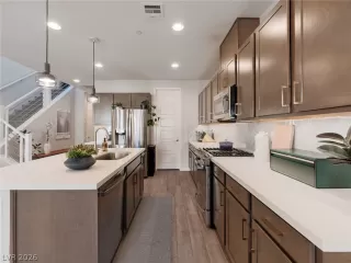 Photo #5: 2758304 Listing 