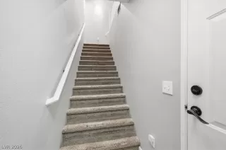 Photo #2: 2758305 Listing 