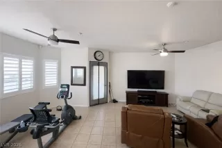 Photo #4: 2758397 Listing