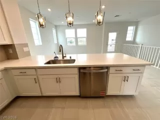 Photo #5: 2758405 Listing 