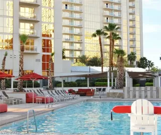 Photo #5: 2758437 Listing 