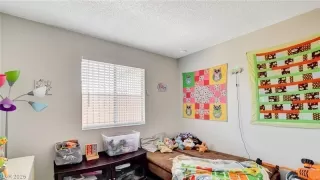 Photo #4: 2758440 Listing 