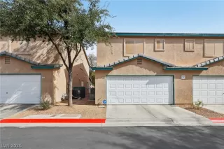 Photo #2: 2758444 Listing