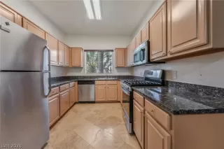 Photo #2: 2758451 Listing