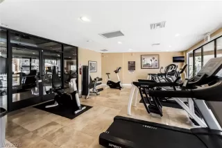 Photo #4: 2758451 Listing