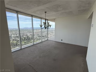 Photo #4: 2758457 Listing 