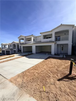 Photo #2: 2758488 Listing 