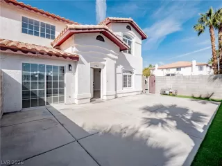 Photo #4: 2758508 Listing