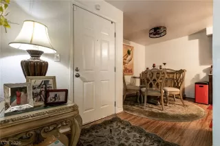 Photo #4: 2758601 Listing