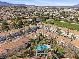 Photo #1: 2758627 Listing 