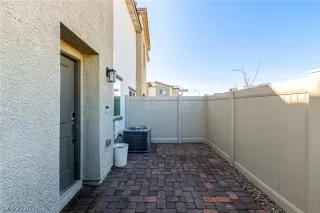 Photo #5: 2758682 Listing 