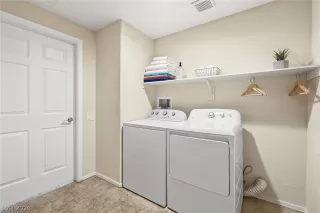 Photo #5: 2758715 Listing 