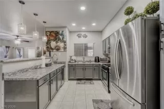 Photo #2: 2758724 Listing 