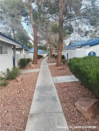 Photo #2: 2758727 Listing 