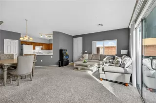 Photo #4: 2758793 Listing 