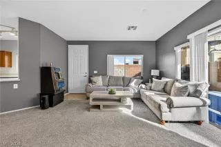 Photo #5: 2758793 Listing 