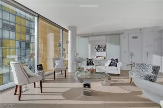 Photo #3: 2758809 Listing 