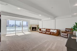 Photo #4: 2758875 Listing 