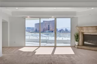 Photo #5: 2758875 Listing 