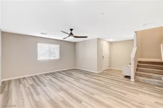 Photo #4: 2758881 Listing 