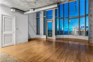 Photo #3: 2758891 Listing 