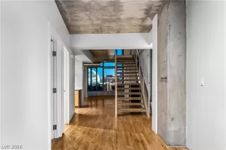 Photo #6: 2758891 Listing 