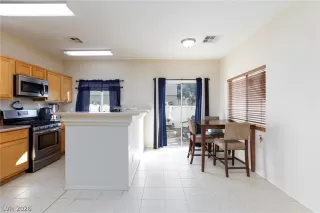 Photo #6: 2758897 Listing 