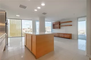 Photo #6: 2758909 Listing 