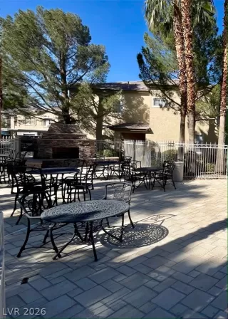 Photo #6: 2758936 Listing 