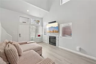 Photo #4: 2759034 Listing 