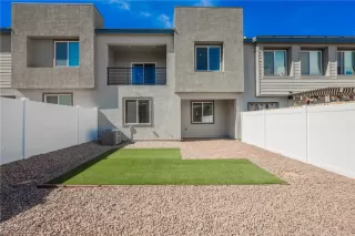 Photo #1: 2759061 Listing 