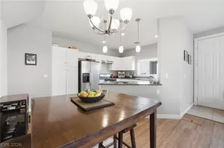 Photo #3: 2759210 Listing 