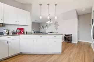 Photo #4: 2759210 Listing 