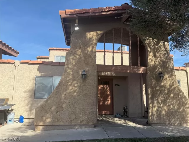 MLS: 2759247 Condo For Sale