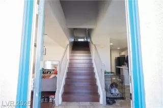 Photo #4: 2759416 Listing