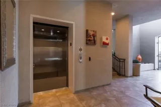 Photo #3: 2759426 Listing 