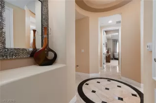 Photo #6: 2759426 Listing 