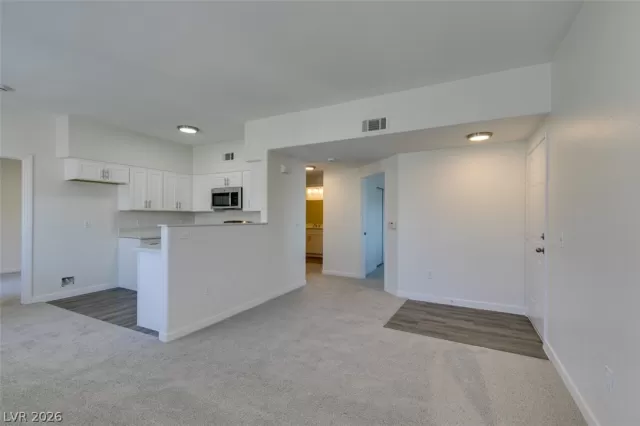 MLS: 2759447 Condo For Sale