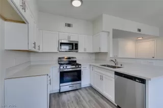 Photo #4: 2759447 Listing 