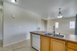 Photo #6: 2759589 Listing 