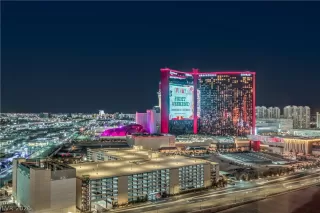 Photo #2: 2759613 Listing 