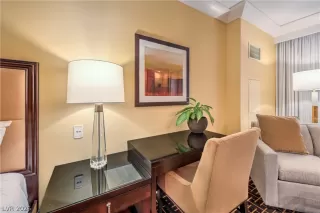 Photo #5: 2759613 Listing 