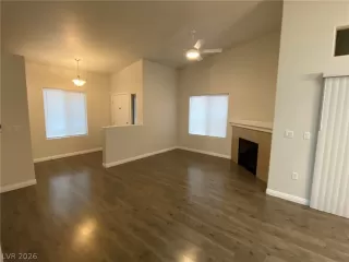 Photo #6: 2759616 Listing