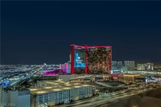 Photo #2: 2759621 Listing