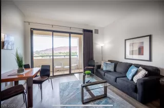 More Details about MLS # 2759631 : 29 MONTELAGO BOULEVARD 509