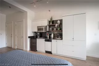 Photo #5: 2759631 Listing 