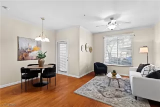 Photo #1: 2759653 Listing 